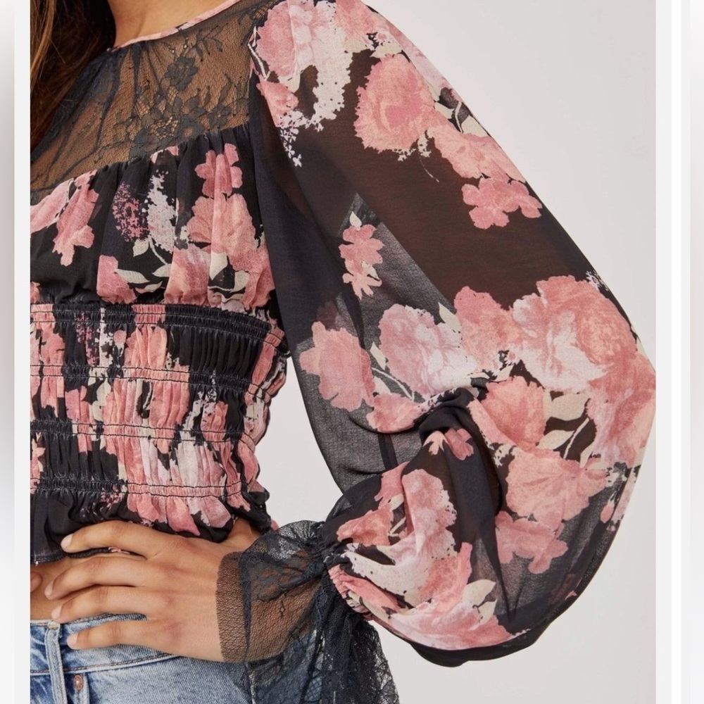 NWT 🎉🎉Host Pick‼️FREE PEOPLE DAPHNE FLORAL BLOUSE MIDNIGHT COMBO - Picture 3 of 15